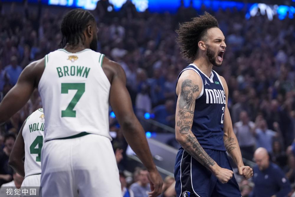 面对对手的 面对对手的