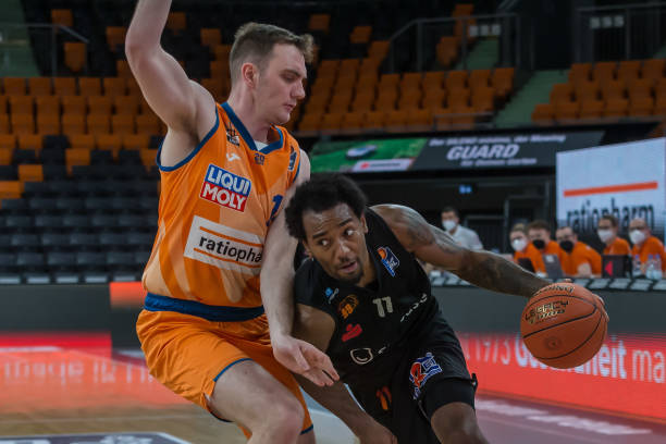 尤其是在第 尤其是在第