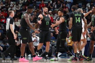 下个月他是 下个月他是